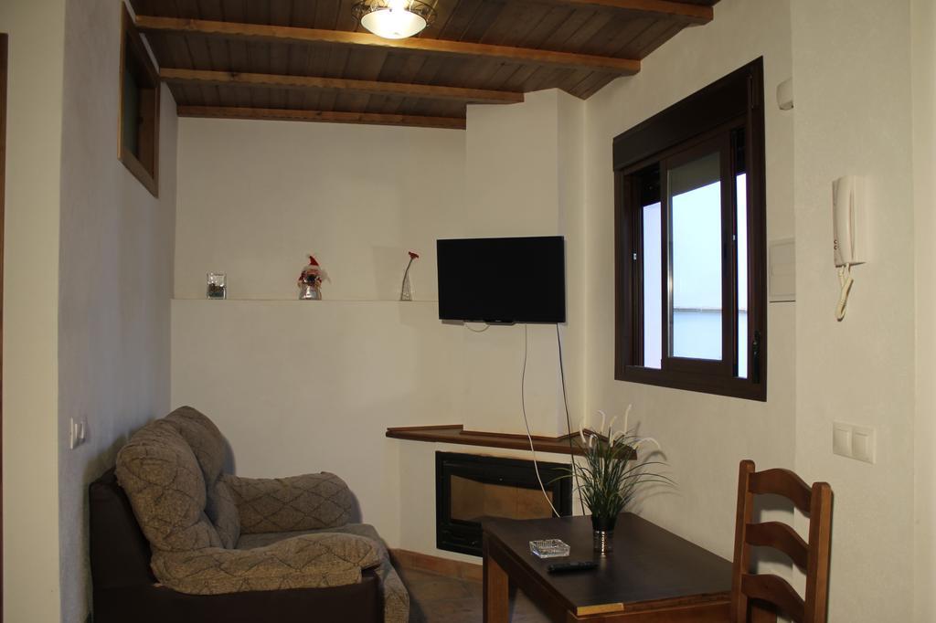 Apartamentos Real Fabrica Hojalata Júzcar Zimmer foto