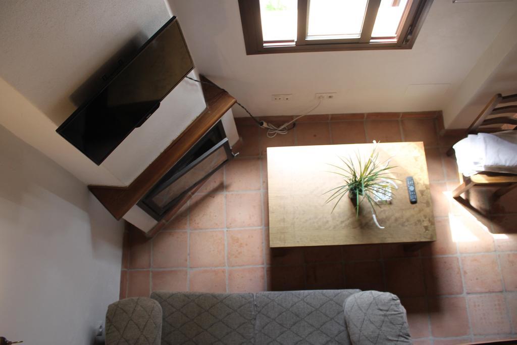 Apartamentos Real Fabrica Hojalata Júzcar Exterior foto